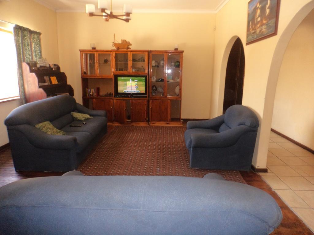 Skippers Backpackers Cc Albergue Walvis Bay Exterior foto